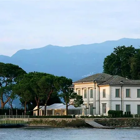 Via Torno